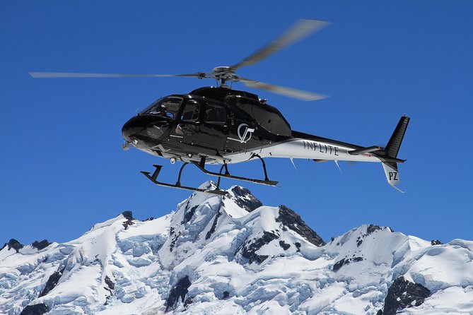 Autogyro flight 25-Minute Helicopter flight including an alpine landing From: €185.10