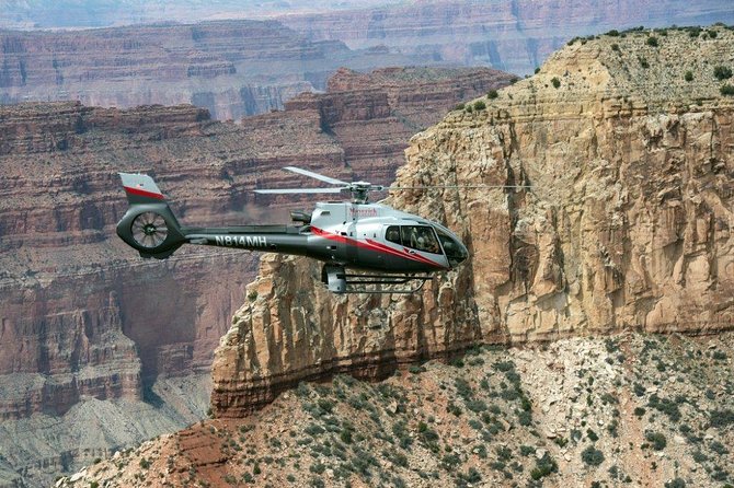Autogyro flight 45-minute Helicopter Flight Over the Grand Canyon from Tusayan, Arizona From: €304.83