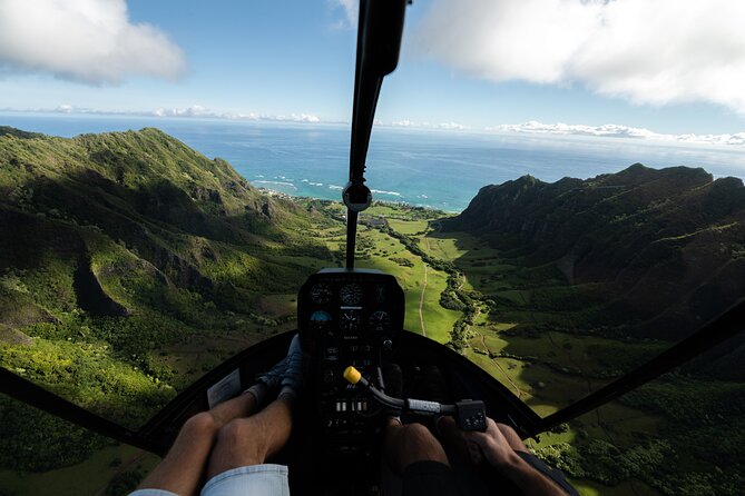 60 Minutes PRIVATE Helicopter Tour in Honolulu