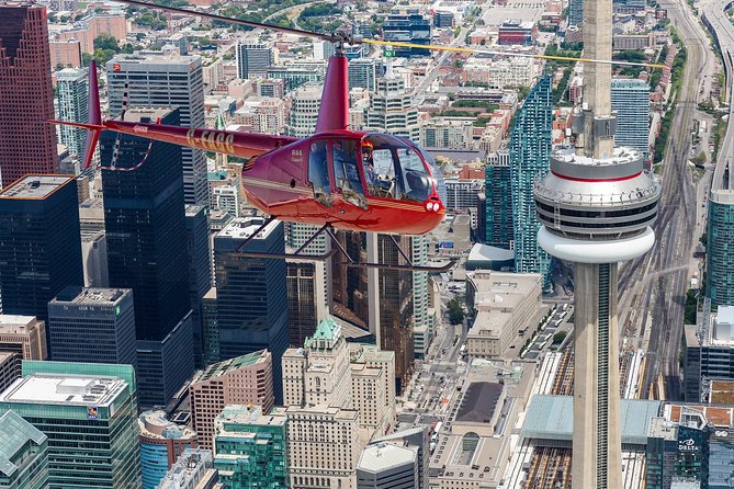 Autogyro flight 7-Minute Helicopter Tour over Toronto From: €99.16