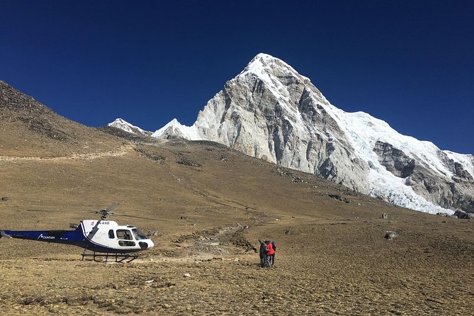 Day Tour to Everest Base Camp By Helicopter from Kathmandu group sharing flight