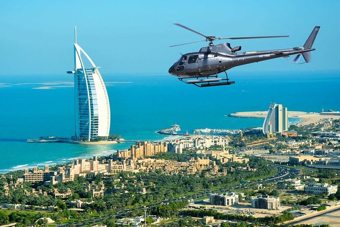 Autogyro flight Dubai Helicopter Iconic Tour 12 Minutes From: €293.36