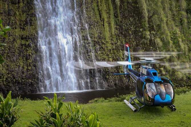Autogyro flight Exclusive Landing with Spectacular Big Island Helicopter Tour From: €753.14