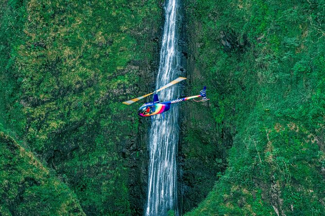 Isle Sights Unseen – 45 Min Helicopter Tour from Honolulu – Doors Off or On