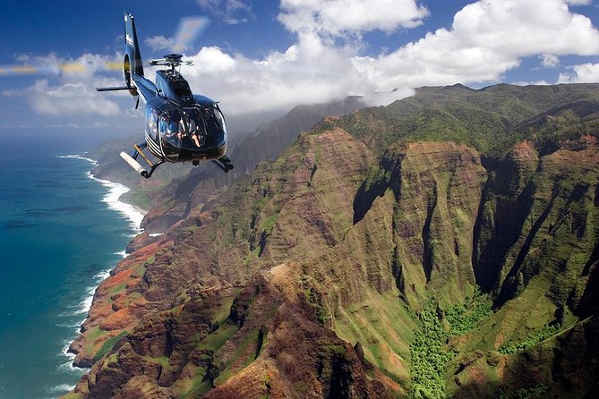 Kauai Shore Excursion: 55-minute Helicopter Adventure Flight