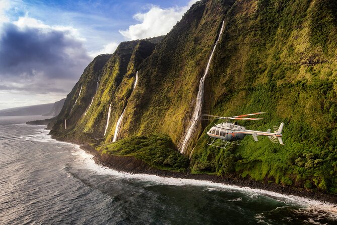 Kohala Coast & Waterfalls Helicopter Tour from Kona on Hawaii Island