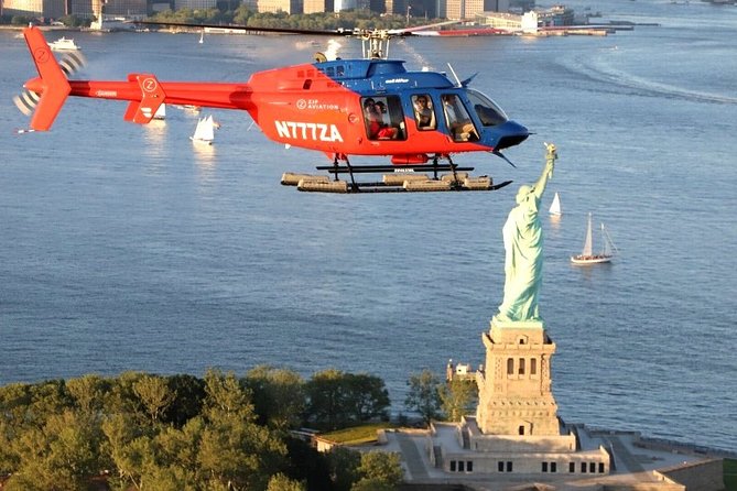 Autogyro flight Manhattan Sky Tour: New York Helicopter Flight From: €207.70