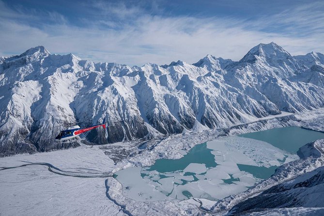 Autogyro flight Mount Cook Alpine Vista Helicopter Flight From: €191.29