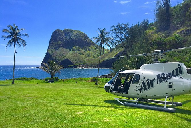Autogyro flight Oceanfront Landing 75-Minute Helicopter Tour From: €358.66