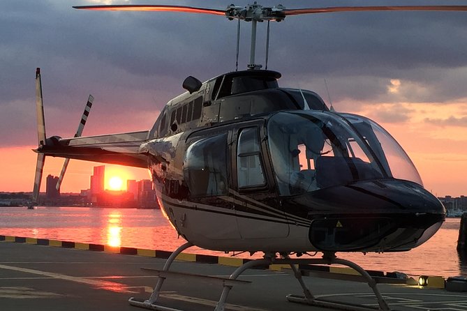 Platinum Package – Helicopter Tour with Dinner at Ruth’s Chris or Capital Grille
