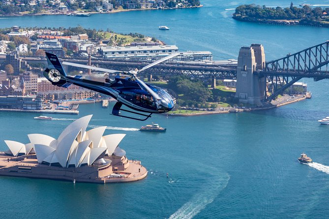 Autogyro flight Sydney Harbour Tour by Helicopter From: €155.77
