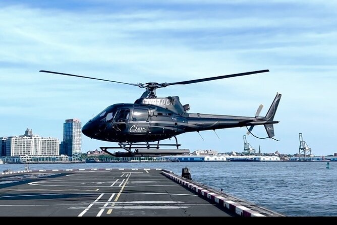 The Empire Private Helicopter Tour for up to 6 people (25-30 Minutes)